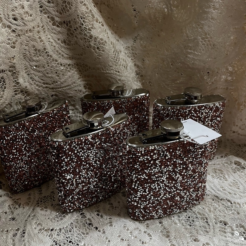 Glittery Pink and Silver Flasks (5) - Picture 2 of 7